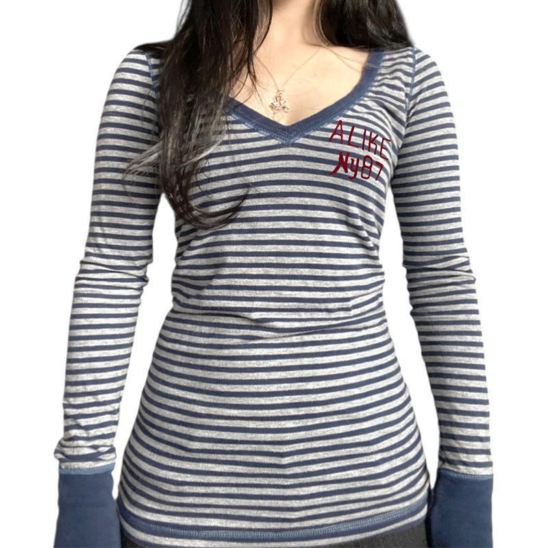 Damen nan gestreiftes V‑Ausschnitt Longsleeve mit taillierter Silhouette und verlängerten Bündchen EB