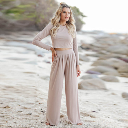 Damen Lässiger Wide-Leg Jumpsuit mit langen Ärmeln und praktischen Taschen EB