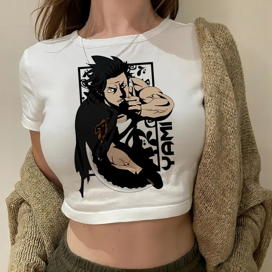 Damen Crop-T-Shirt im urbanen Grafikdesign EB