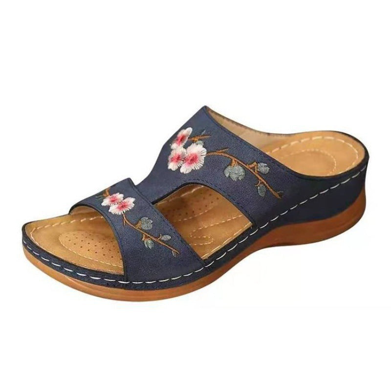 Damen Bequeme und stilvolle Sandalen mit floralen Applikationen EB