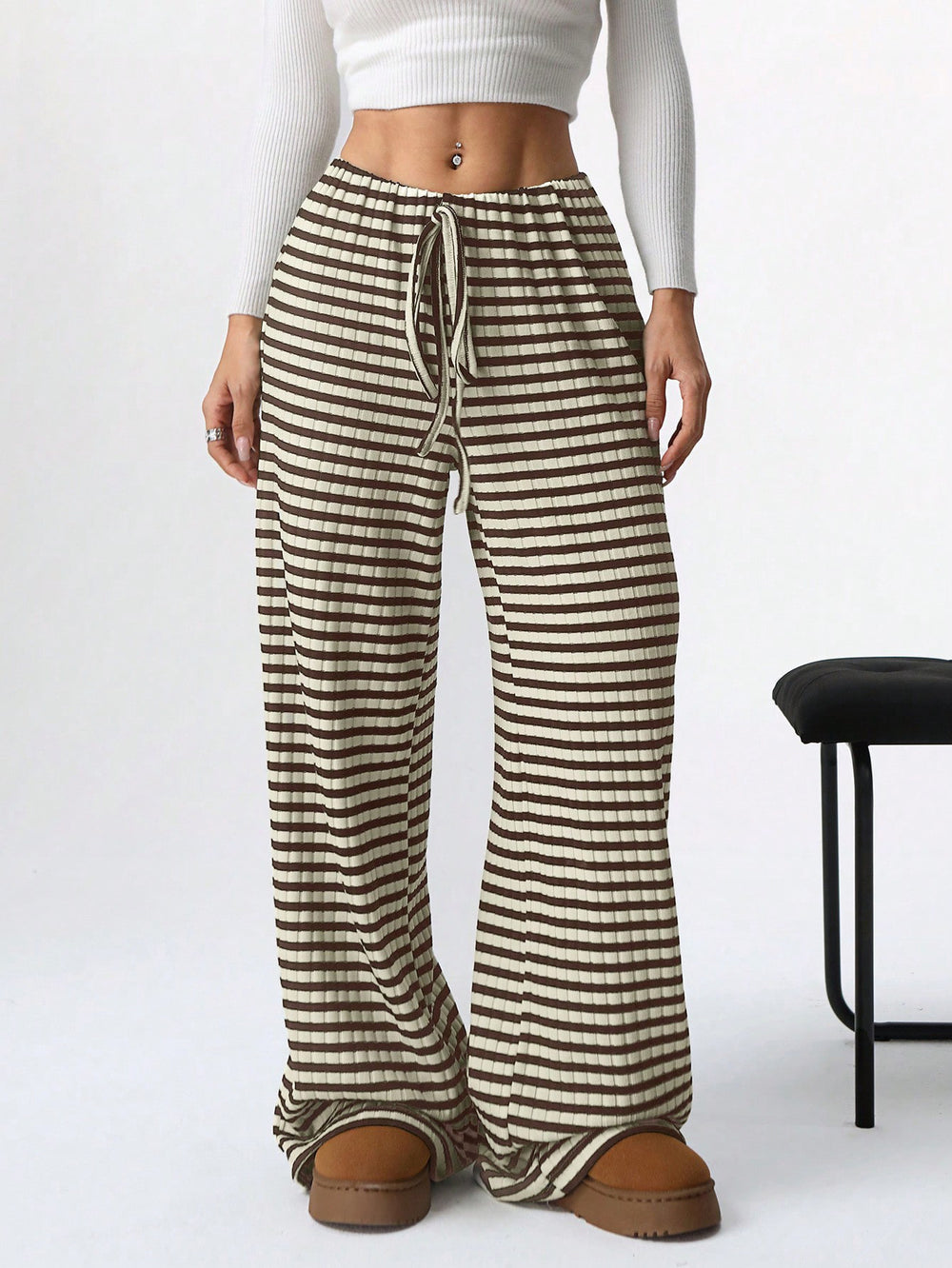Damen luftige Komfort-Hose mit elastischem Bund und Taschen EB