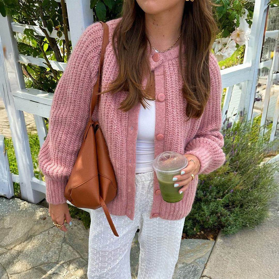 Damen nan grobgestrickter Oversize-Cardigan mit Kokosknopfleiste und überschnittener Schulter EB