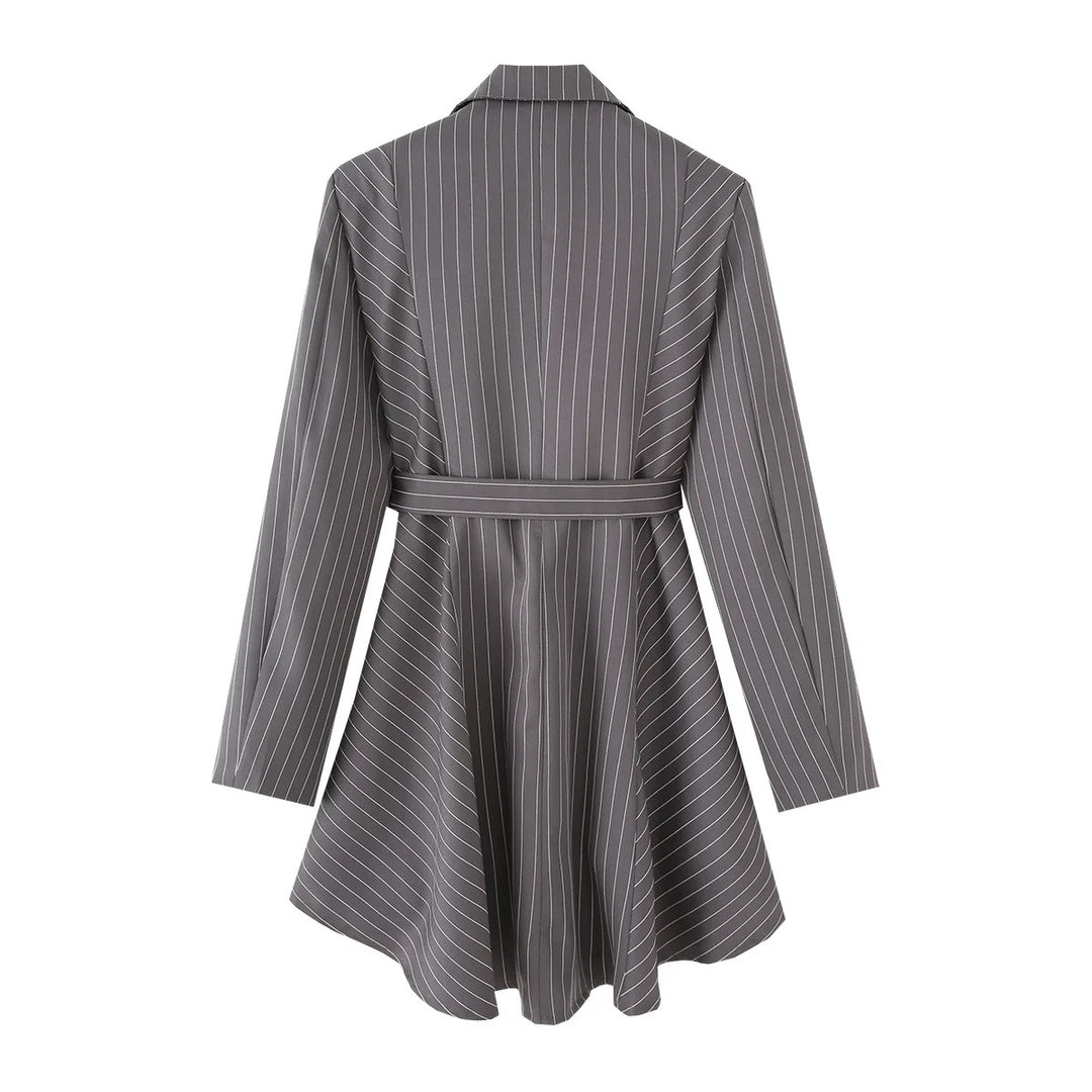 Damen gestreifte Blazerjacke mit definiertem Taillenschnitt und elegantem Gürtel EB