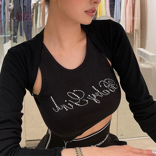 Damen Crop-Top mit glitzerndem Schriftzug und trendy Schnitt EB