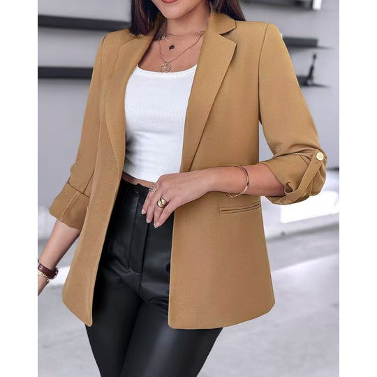Damen Tailored Blazer mit hochmodischem Schnitt und asymmetrischen Ärmeln EB