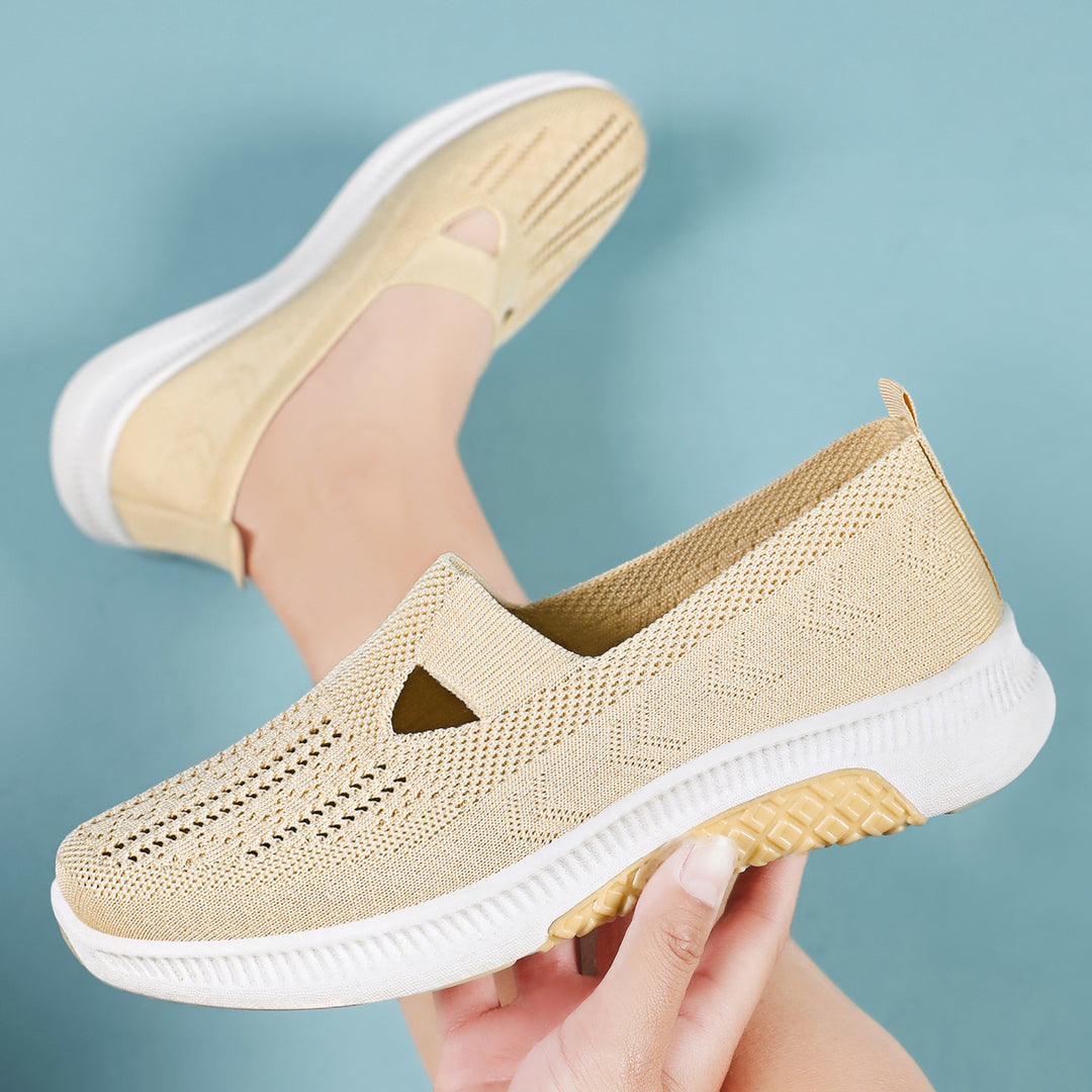 Damen Atmungsaktive Slip-On Sneakers mit elastischen Einsätzen EB