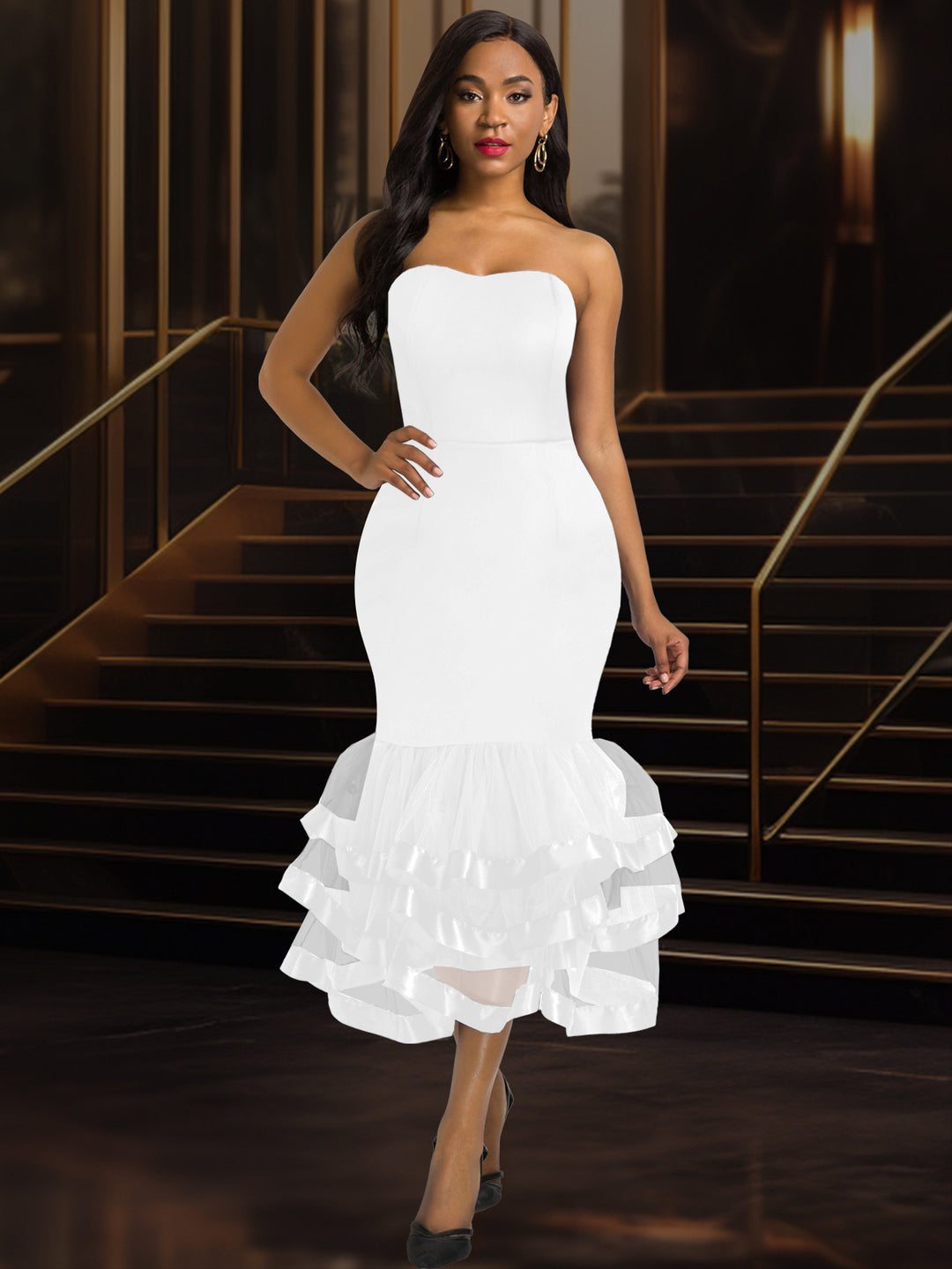 Damen Figurbetontes Abendkleid mit voluminösem Rüschen-Saum EB