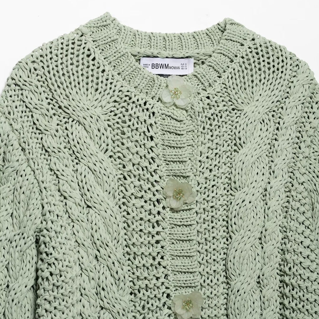 Damen Strickjacke mit Zopfmuster und Knopfdetails EB