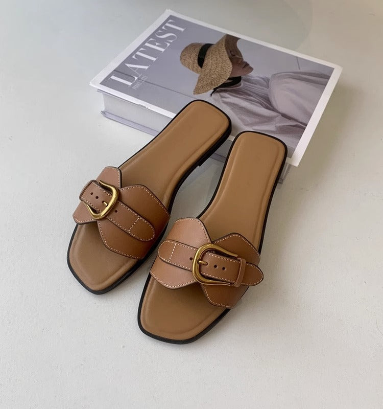 Damen modische Zehentrenner-Sandalen mit luxuriösem Schnallenakzent und bequemem Fußbett EB