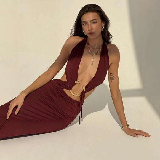 Damen Maxi-Kleid mit verführerischem Halterneck und eleganten Cut-Out-Details EB