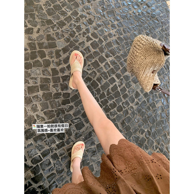 Damen Zehentrenner-Sandalen mit elegantem Riemen und komfortablem Fußbett EB