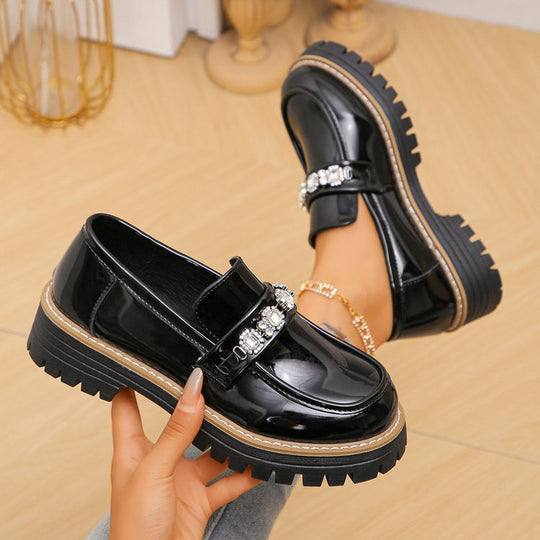 Damen Bequeme Mokassins mit modischem Schmuckdetail EB
