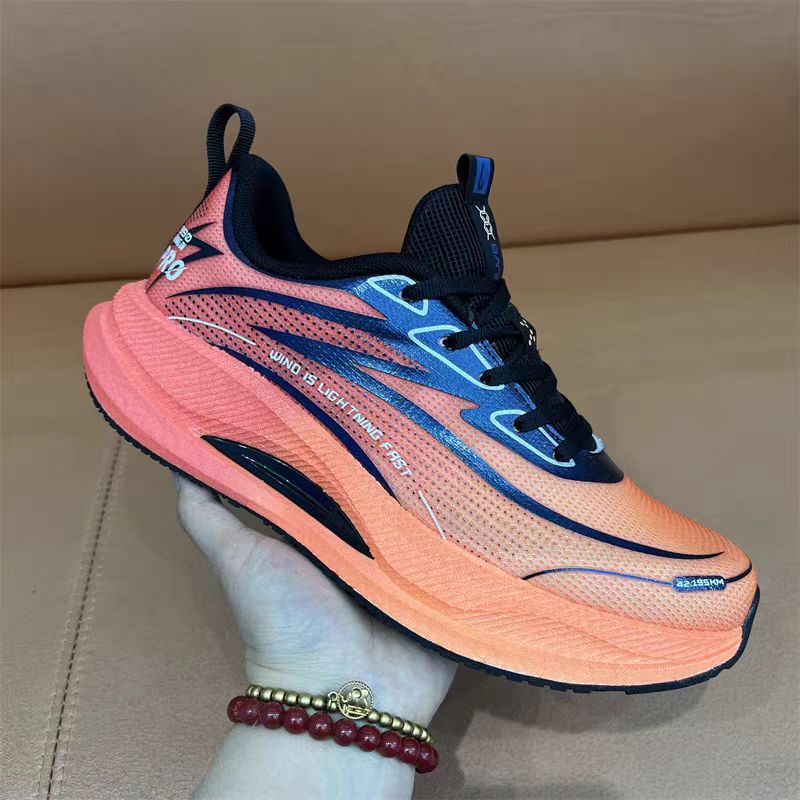 Damen Hochleistungs-Laufsneaker mit atmungsaktiver Mesh-Konstruktion und flexibler Dämpfung EB
