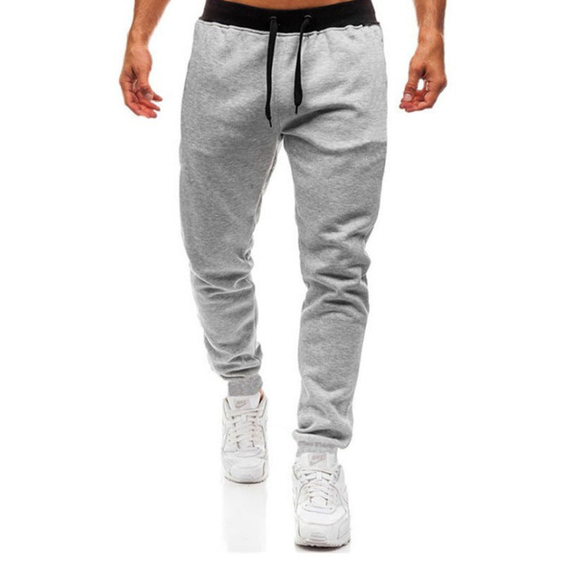 Herren nan taillierte Jogginghose mit elastischem Komfortbund, verstellbarem Kordelzug, eingearbeiteten Seitentaschen und geripptem Knöchelabschluss EB