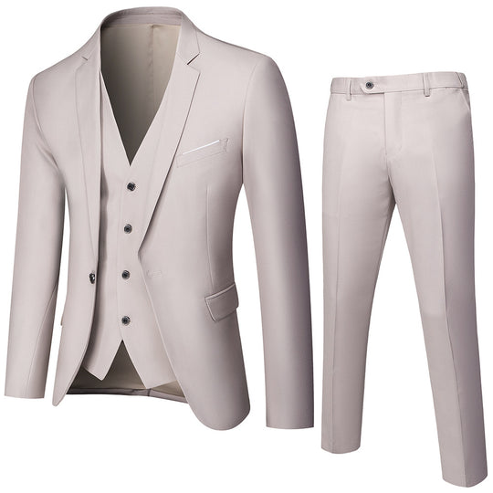 Herren nan dreiteiliges Business-Anzugset mit tailliertem Einreiher-Sakko, schmal geschnittener Weste und elegant geschnittener Anzughose EB
