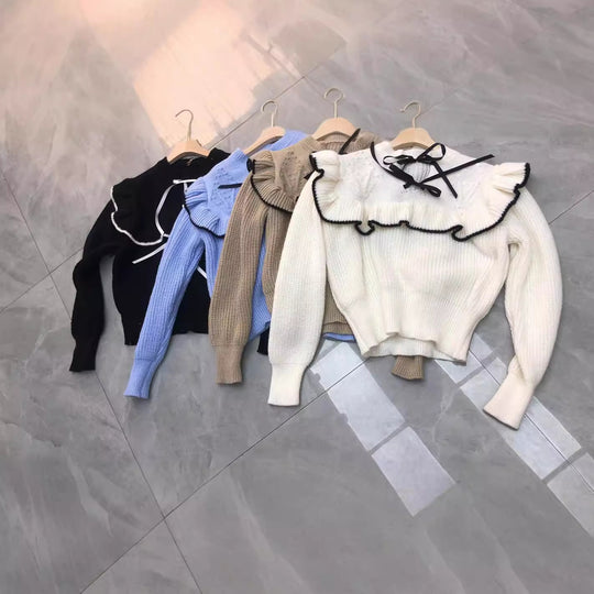 Damen Strickpullover mit eleganter Rüsche und Kapuze EB