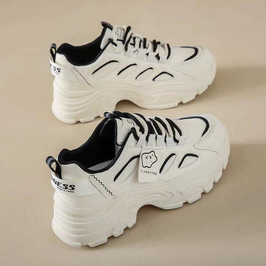 Damen Sportliche Chunky Sneakers mit ergonomischer Dämpfung und atemberaubender Oberflächenstruktur EB
