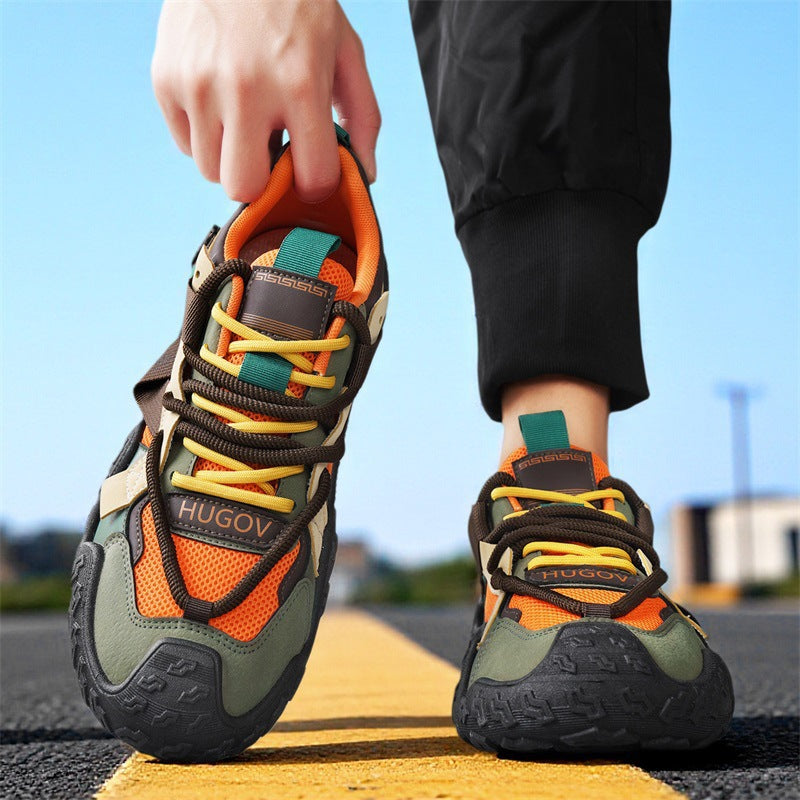 Herren Multimaterial-Trekkingsneaker mit verstärkter Zehenkappe, gepolsterter Fersenstütze und griffiger Offroad-Sohle EB