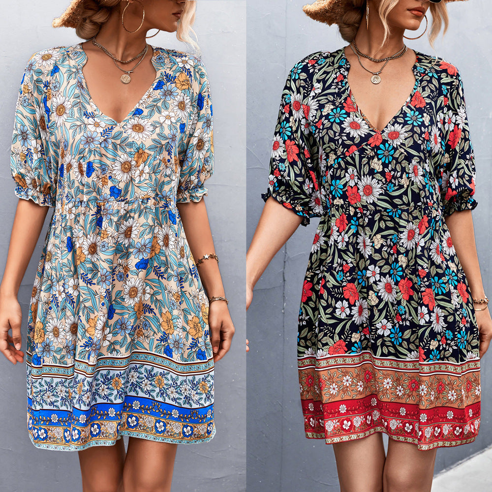 Damen Freizeitkleid mit floralem Design und weich fließendem Stoff EB