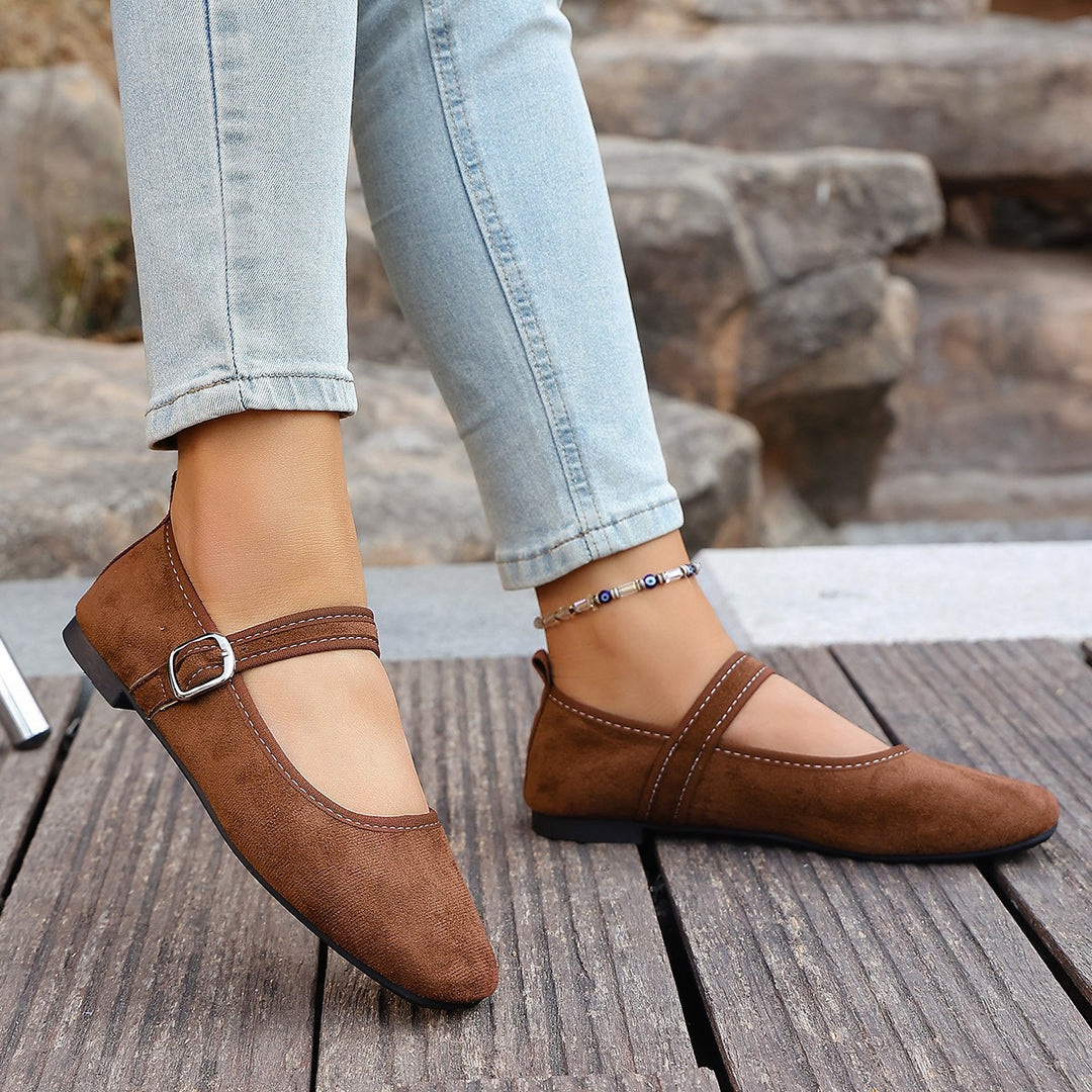 Damen Bequeme Ballerinas mit verstellbarem Riemchen EB