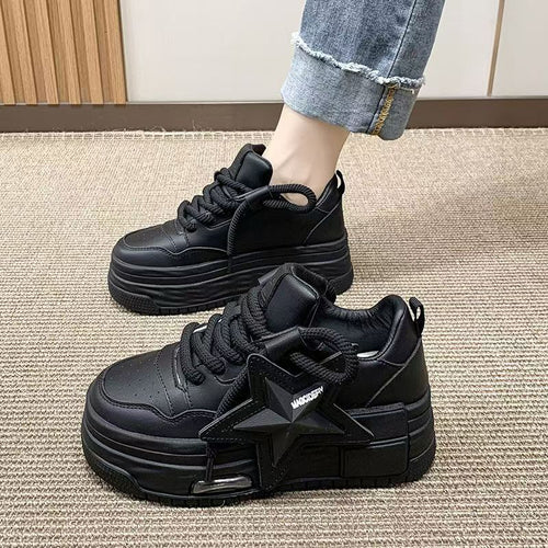 Damen modische Sneakers mit auffälliger Sternenapplikation und komfortabler Dämpfung EB
