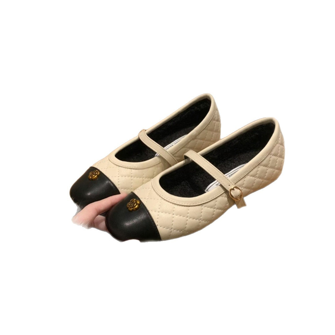 Damen Ballerinas mit elegantem Riemen und modischem Kick-Design EB