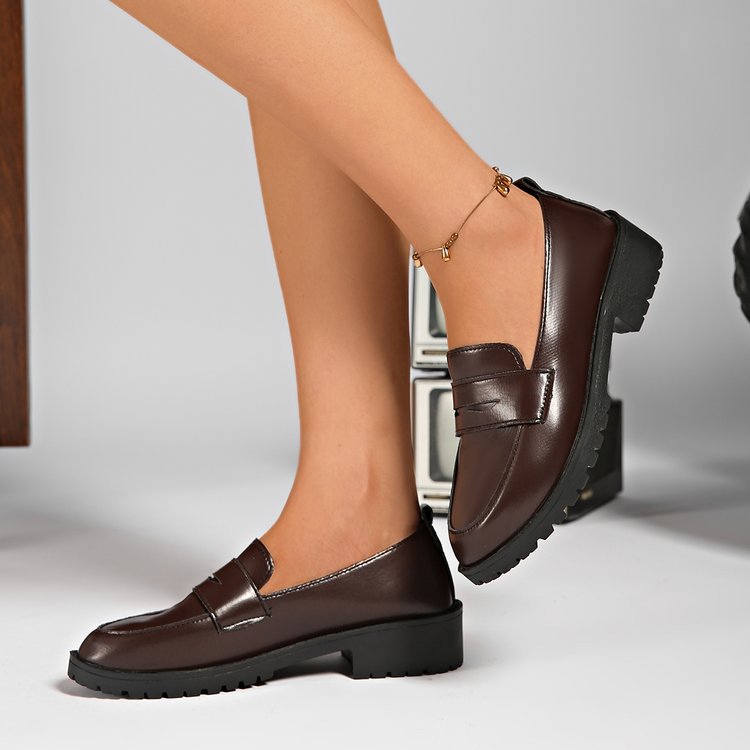 Damen Loafers aus hochwertigem Leder mit bequemer Laufsohle EB