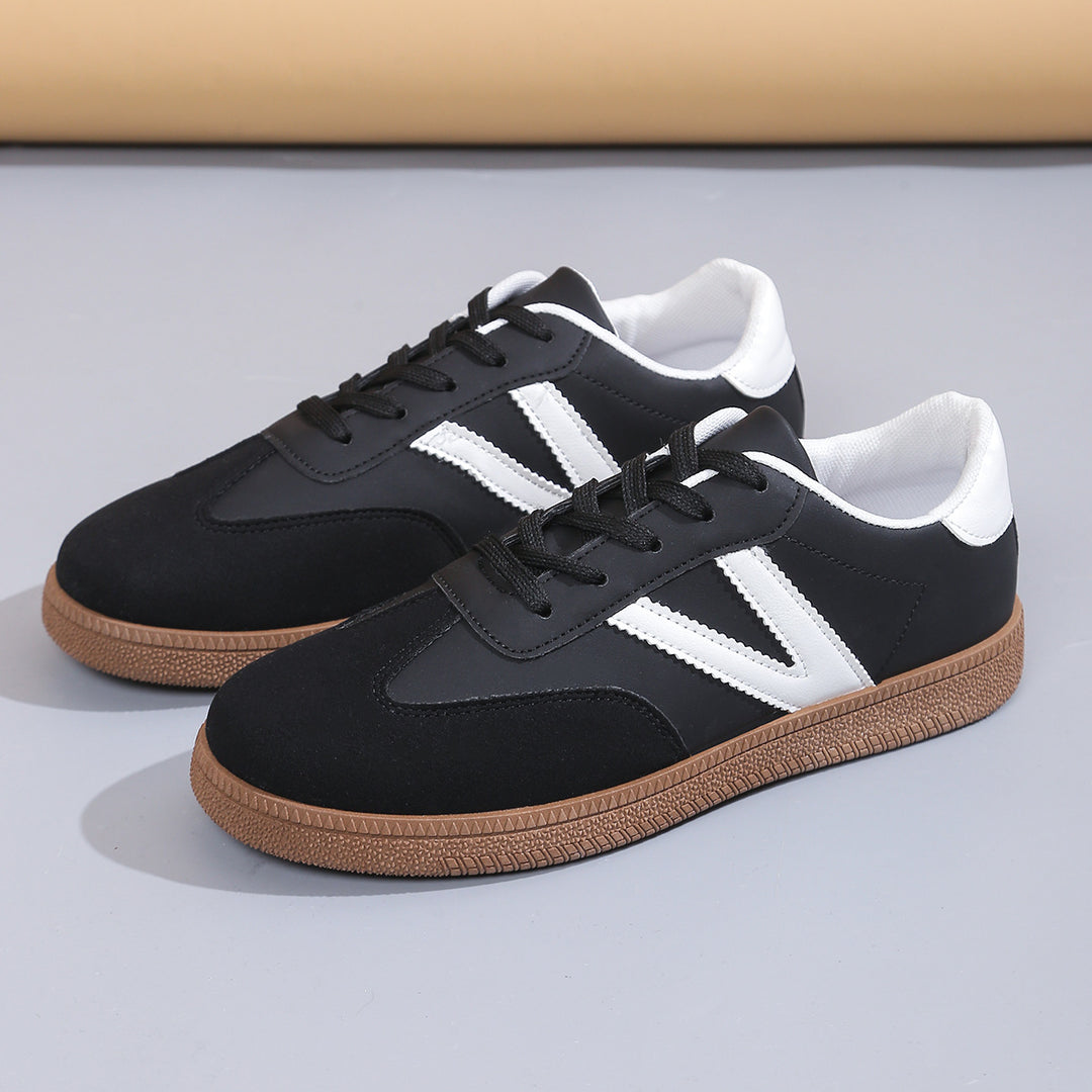 Damen Sportliche Sneakers mit trendiger Gummisohle und atmungsaktivem Obermaterial EB