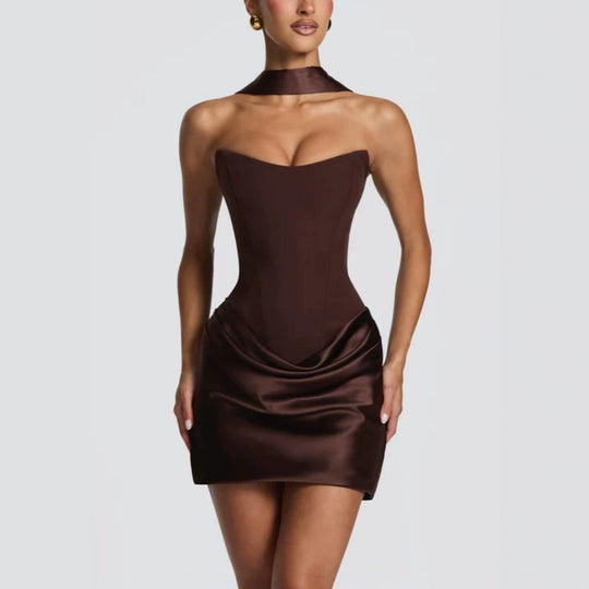 Damen Elegantes Minikleid mit schulterfreiem Schnitt und schimmerndem Material EB