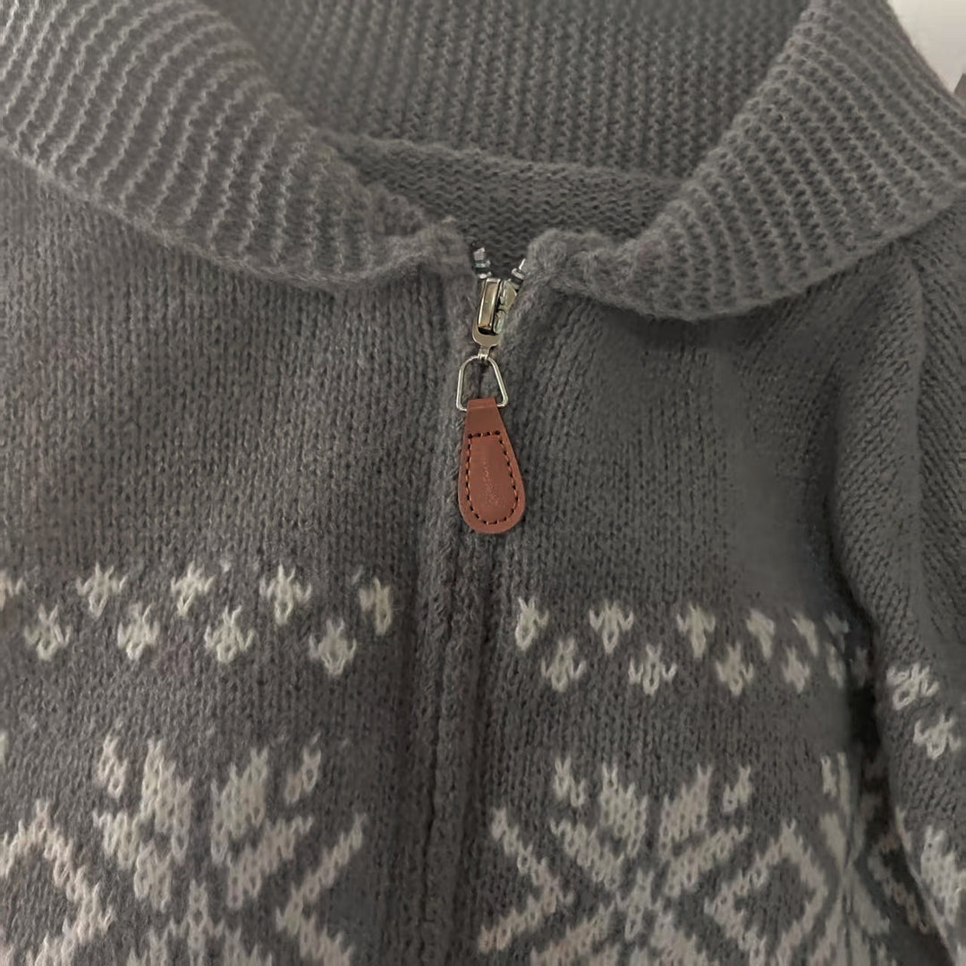 Damen Grobstrickjacke mit folkloristischem Muster und offenem Schnitt EB