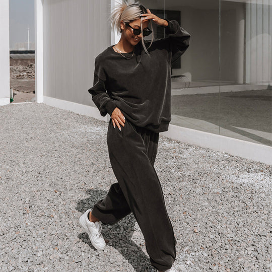 Damen nan weiches Oversize-Sweatshirt und weite Relaxhose im Vintage-Washed-Finish EB