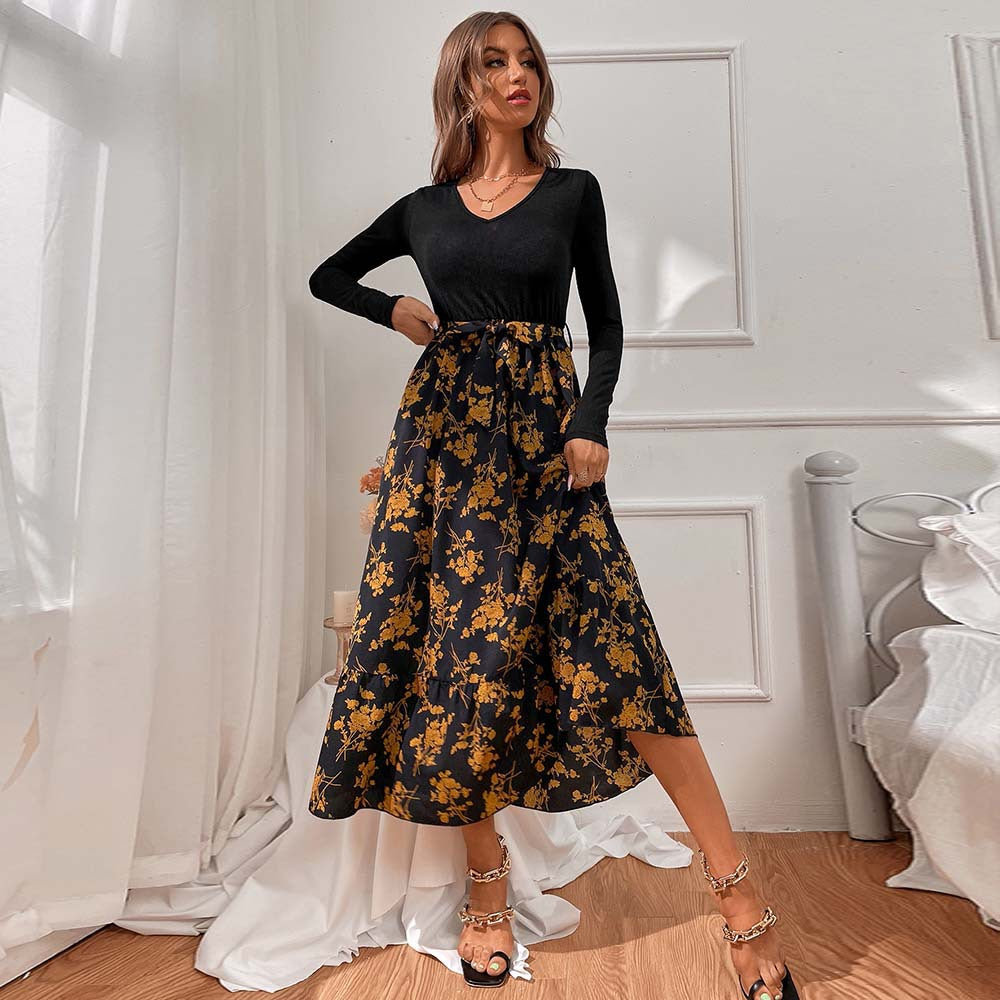 Damen figurbetontes V-Neck-Longsleeve Oberteil mit voluminösem Midi-Rock im floralem Wickelstil Eichborn Berlin