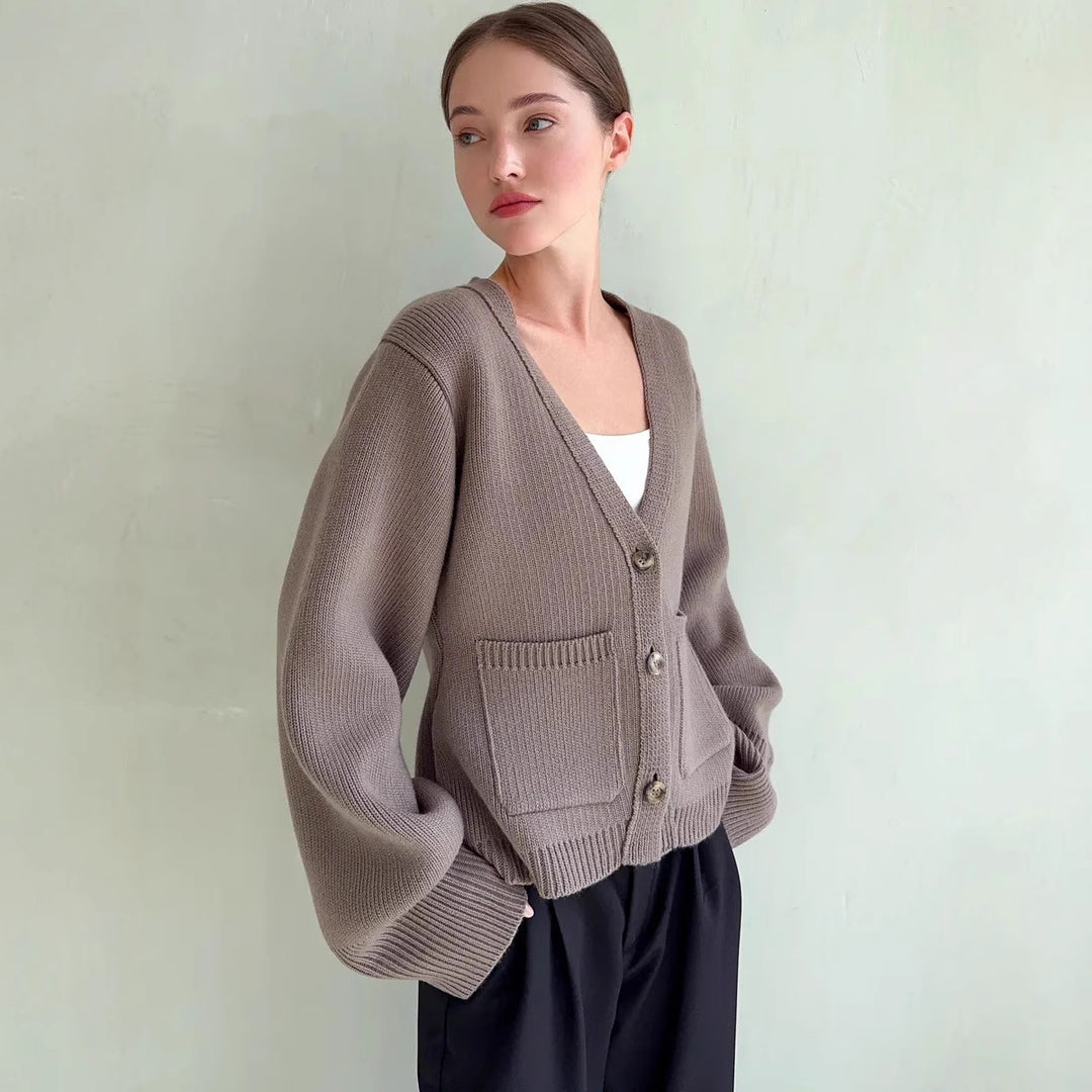 Damen Strickjacke mit weiten Ärmeln und praktischen Taschen EB