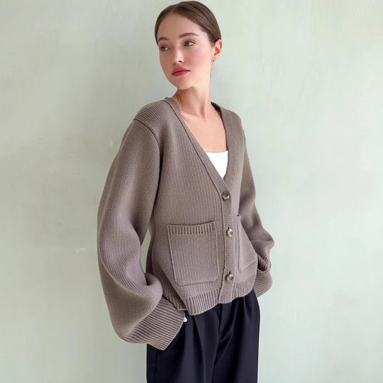 Damen Strickjacke mit weiten Ärmeln und praktischen Taschen EB