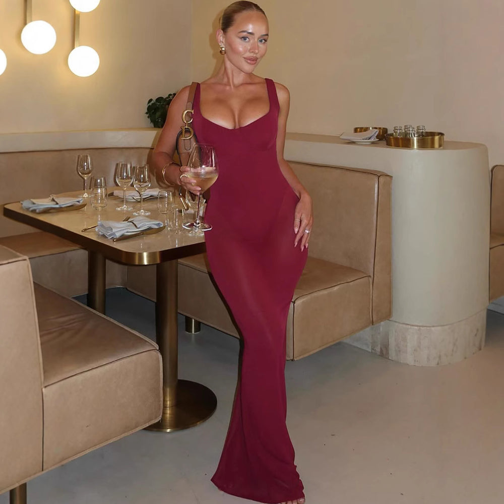 Damen Elegantes figurbetontes Maxikleid mit schickem Rückenschnitt EB