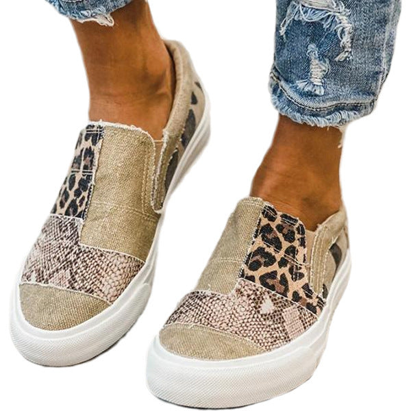 Damen modische Slip-On Sneakers mit Muster-Mix von EB