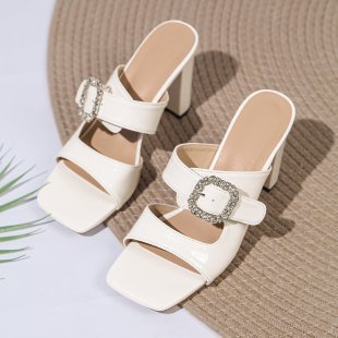 Damen modische Blockabsatz-Sandalen mit funkelnder Schnallen-Applikation EB