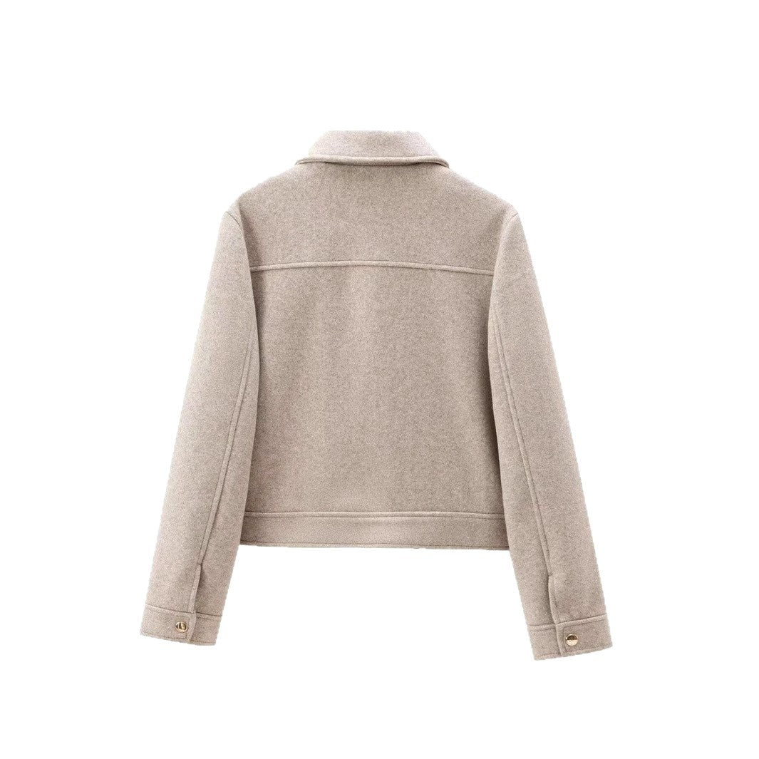 Damen modische kurz geschnittene Jacke mit praktischen Pattentaschen EB