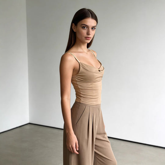 Damen Trendy Drapiertes Oberteil mit feiner Goldapplikation EB