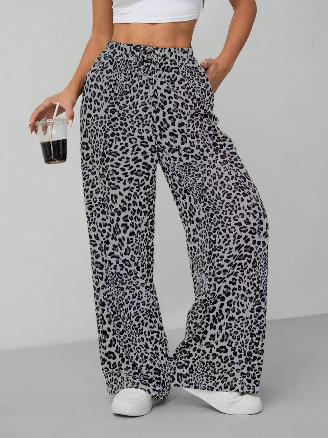 Damen Weite Tiermuster-Hose EB