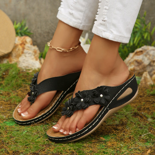 Damen Flip-Flops mit dekorativen Blumenapplikationen EB