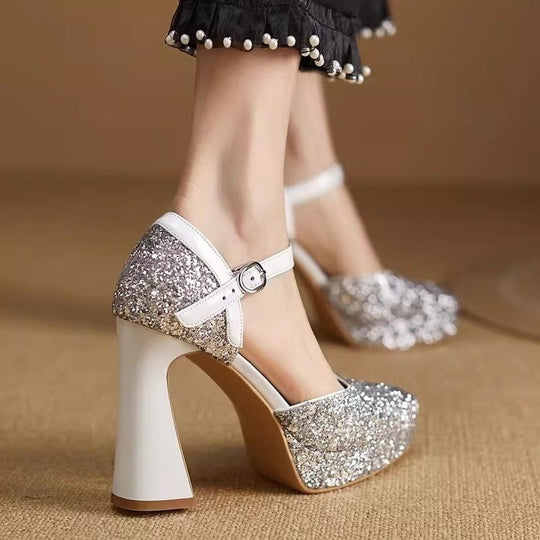 Damen Glitzernde Plateau-Pumps mit elegantem Riemchen EB