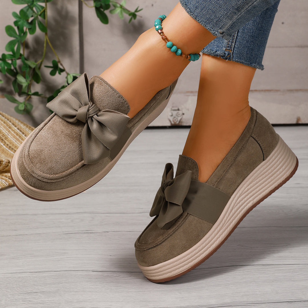 Damen Mokassin-Schuhe mit dekorativem Schleifenakzent und leichtem Wedge-Design EB