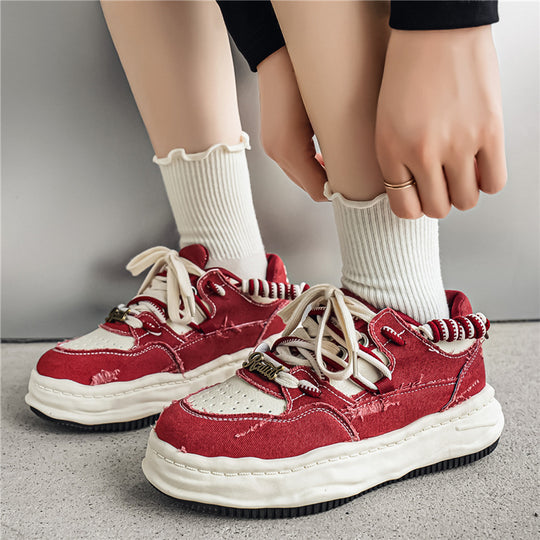 Damen denim-Plateau-Sneaker mit kontrastnähten, wattierter Wellenlaufsohle und verzierten Schnürdetails EB