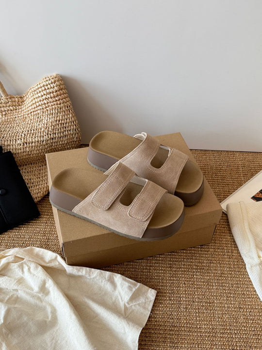Damen Komfortable Sandalen mit verstellbaren Riemen und ergonomischem Fußbett EB