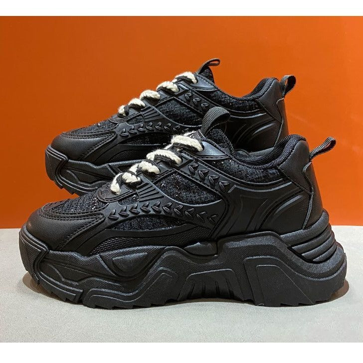 Damen Modische Sneaker mit trendigem Design EB