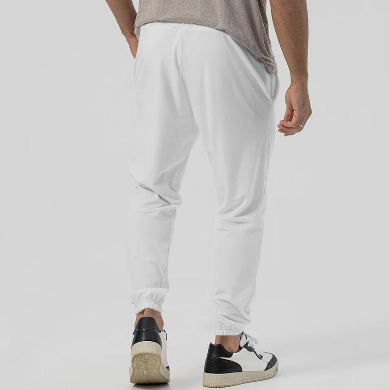 Herren Jogginghose mit elastischem Bund und praktischen Seitentaschen EB