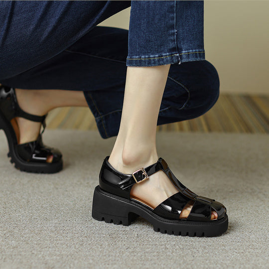 Damen Plateau-Sandalen im eleganten Schnitt mit verstellbarem Riemen EB