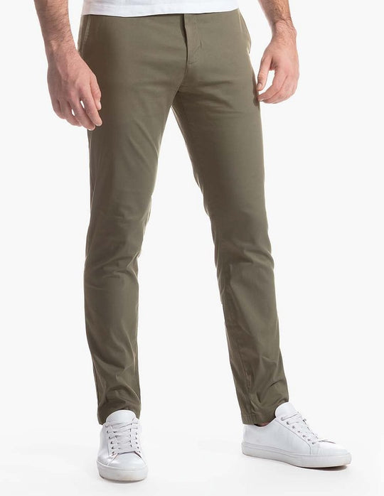 Herren Slim-Fit Chinohose aus atmungsaktivem Material EB