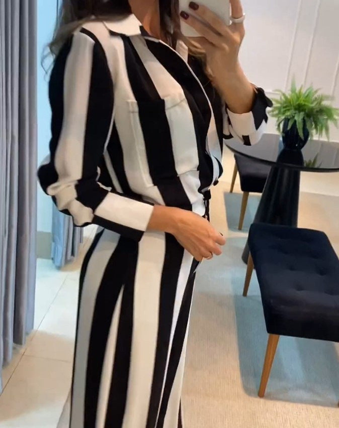 Damen Eleganter Jumpsuit mit auffälligem Streifenmuster und praktischen Taschen EB